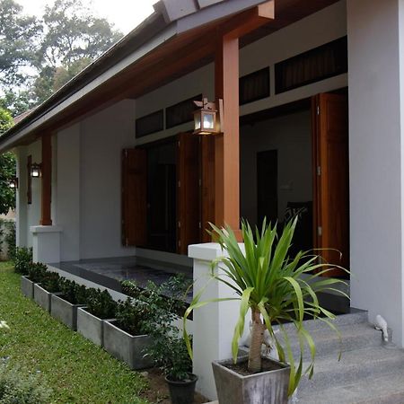 Villa 422 Chiangmai Чиангмай Екстериор снимка