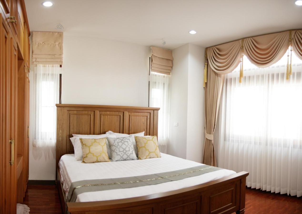 Villa 422 Chiangmai Чиангмай Екстериор снимка
